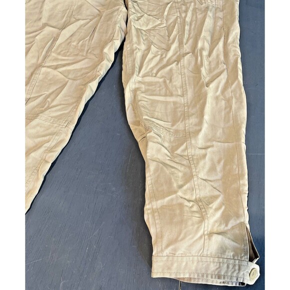 EILEEN FISHER Pants Size Medium Capris Cuff Crop Lightweight Zip Beige Cream - Picture 5 of 8
